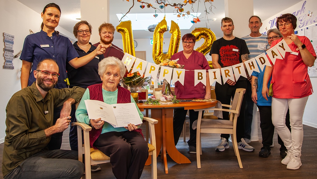 102. Geburtstag im Wohnpark Grieben gefeiert